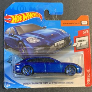 Lot 123 - Hotwheels Porsche Panamera