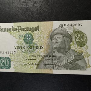 Lot 69 - Portugal 20 Escudos 1971