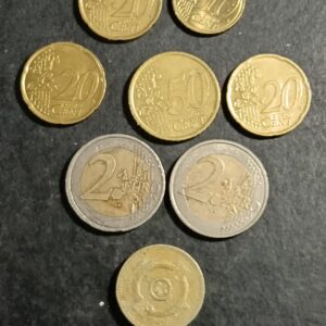 Lot 39 - some euros and 1 pound