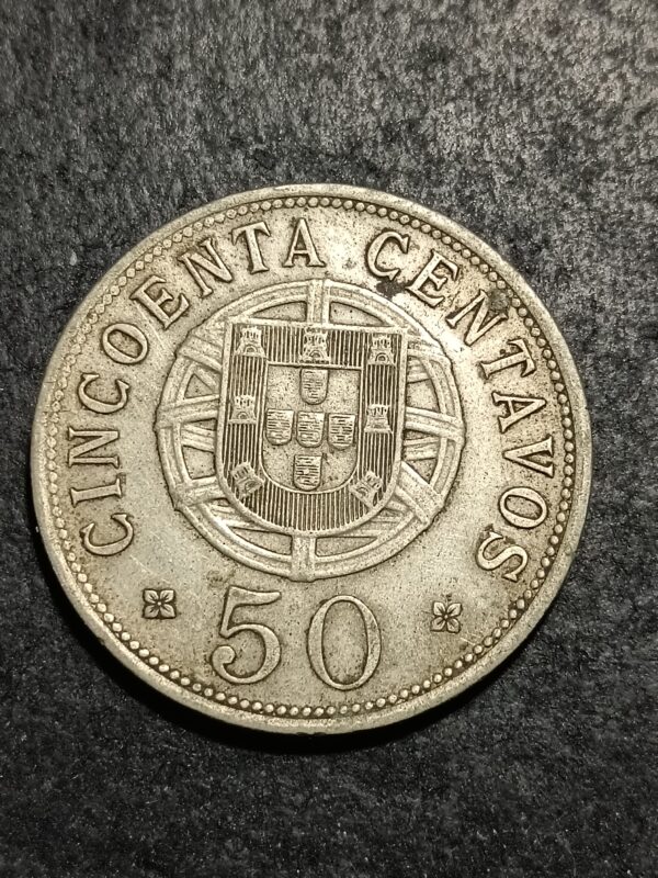 Lot 43 - Angola 1927 50 centavos