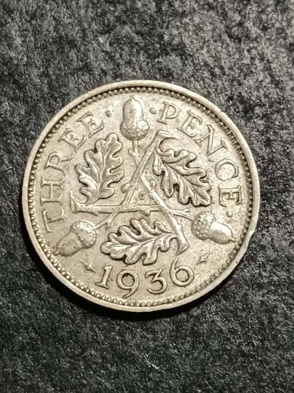 Lot 60 - British 1936 silver 3 pence