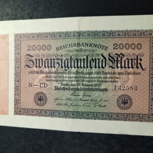 Lot 32 - German 20000 Mark