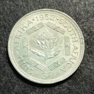 Lot 25 - 1952 6 pence