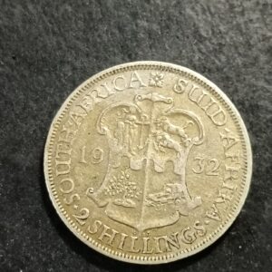 Lot 15 - 1932 2 shilling