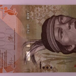 Lot 139 - Venezuela 2000 Bolivares