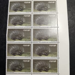 Lot 23 - Small block 20