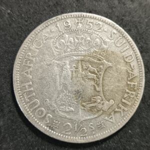 Lot 7 - 1952 silver half crown
