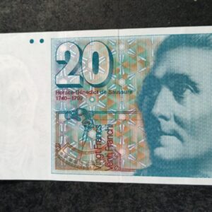 Lot 28 - Swiss 20 Francs