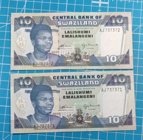 Swaziland 10 Emalangeni notes x 2
